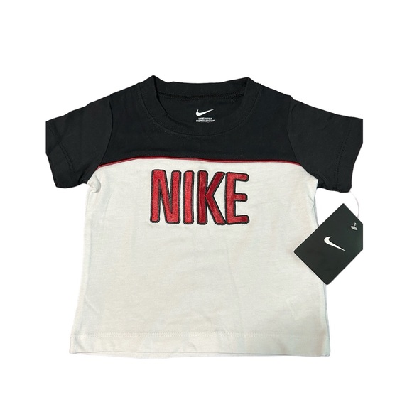 Nike Other - Nike T-Shirt
